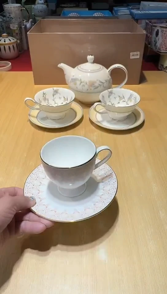 瓷片生活的本意是开心啊@@1