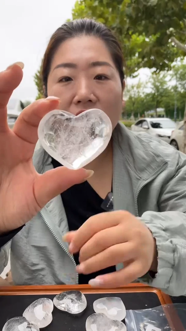 未镶嵌珠宝半成品水晶白水晶爱心D213多样性发其一