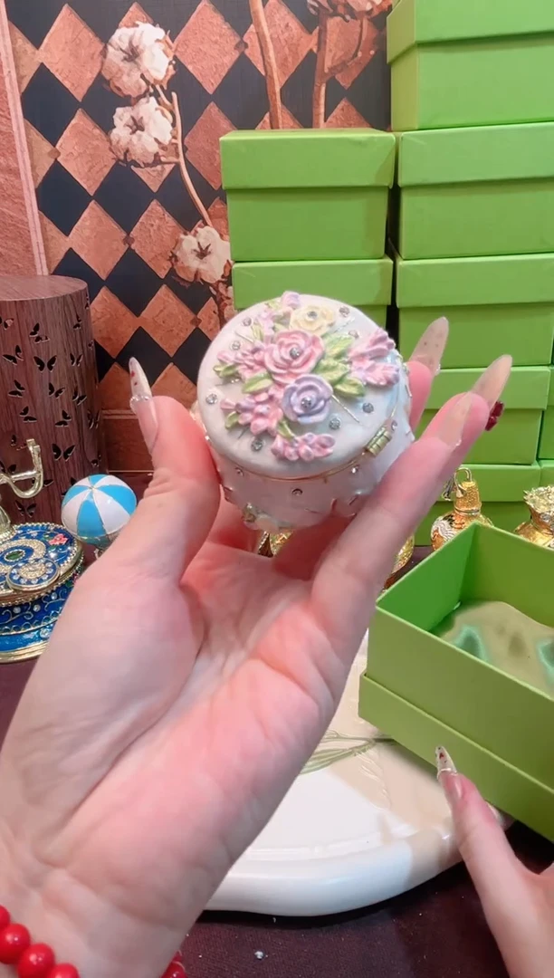 锌合金珐琅首饰盒默认微瑕拆盒不退～白色罐