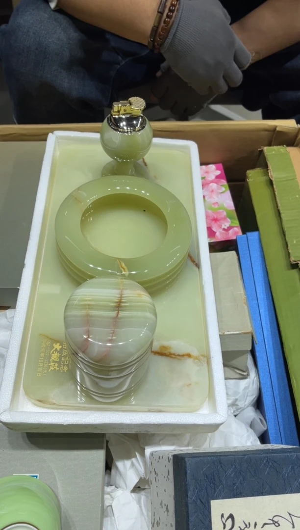 326  大号整套很沉