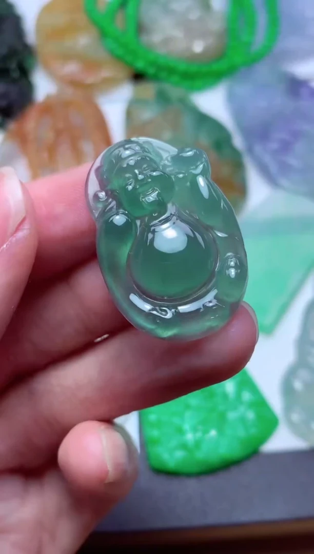 翡翠未镶嵌颈饰天然翡翠