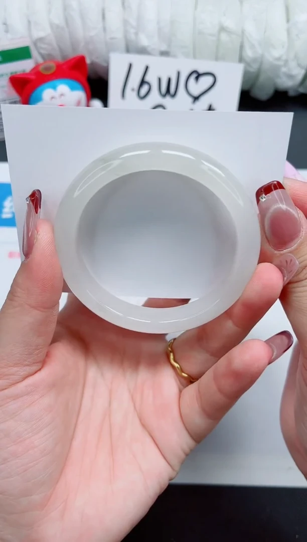 【闪购商品】石英质玉手镯未镶嵌233