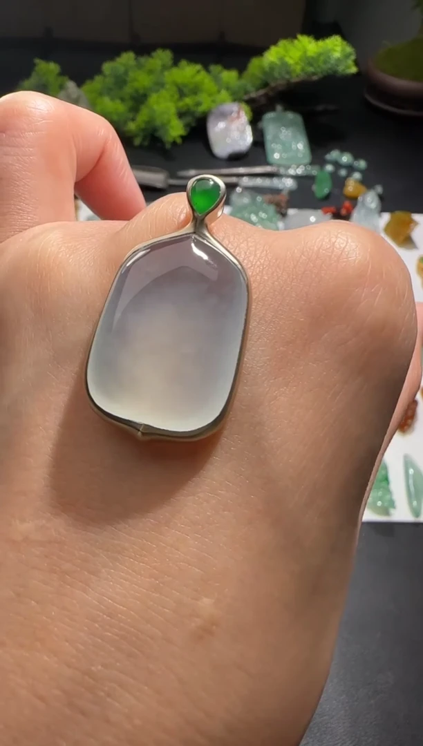 【闪购商品】定制翡翠未镶嵌缅甸A货翡翠