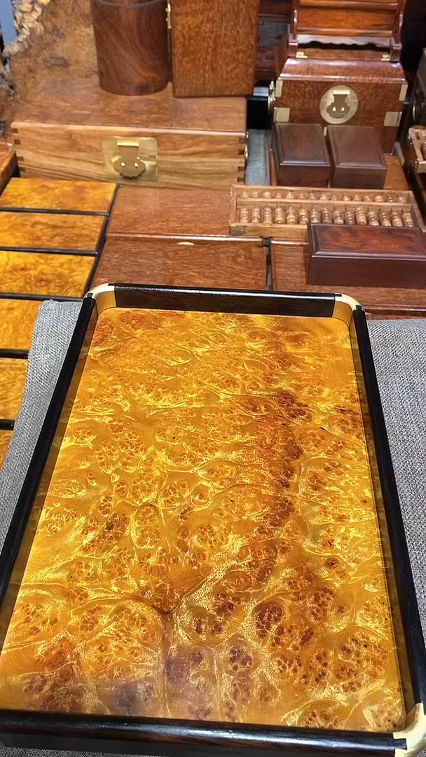 香樟木黄金樟茶盘一个
