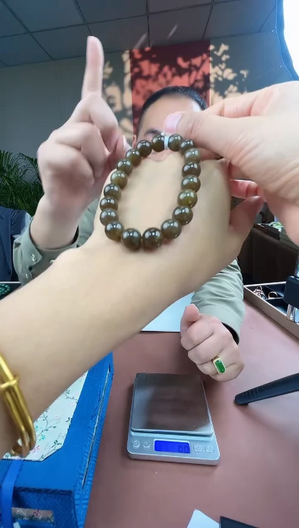 颈饰未镶嵌和田玉a26