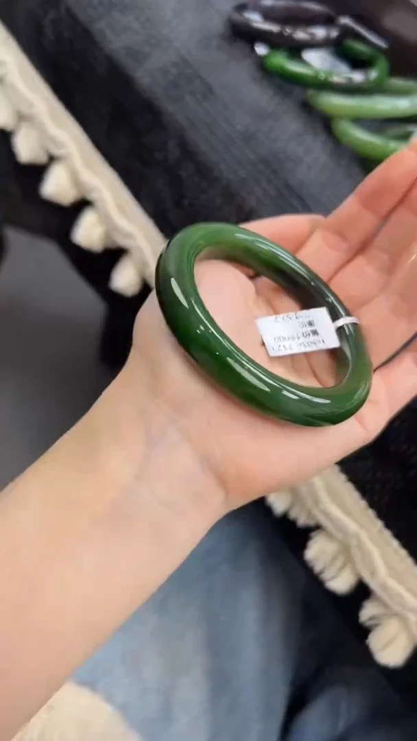 未镶嵌手镯和田玉57.2圈