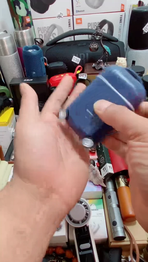 无陶瓷闪购商品如图所示