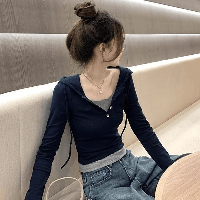 夏天上衣小众假两件修身连帽t恤女春秋季设计感漂亮小衫独