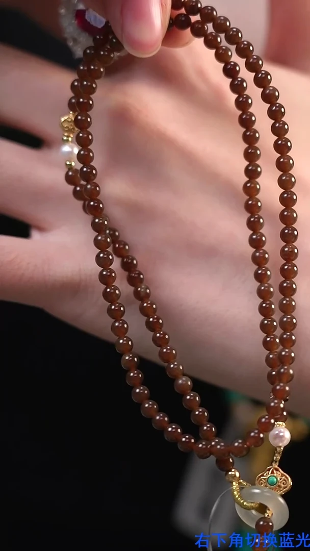 颈饰未镶嵌和田玉（糖玉）卡3.5加老熟红糖项链