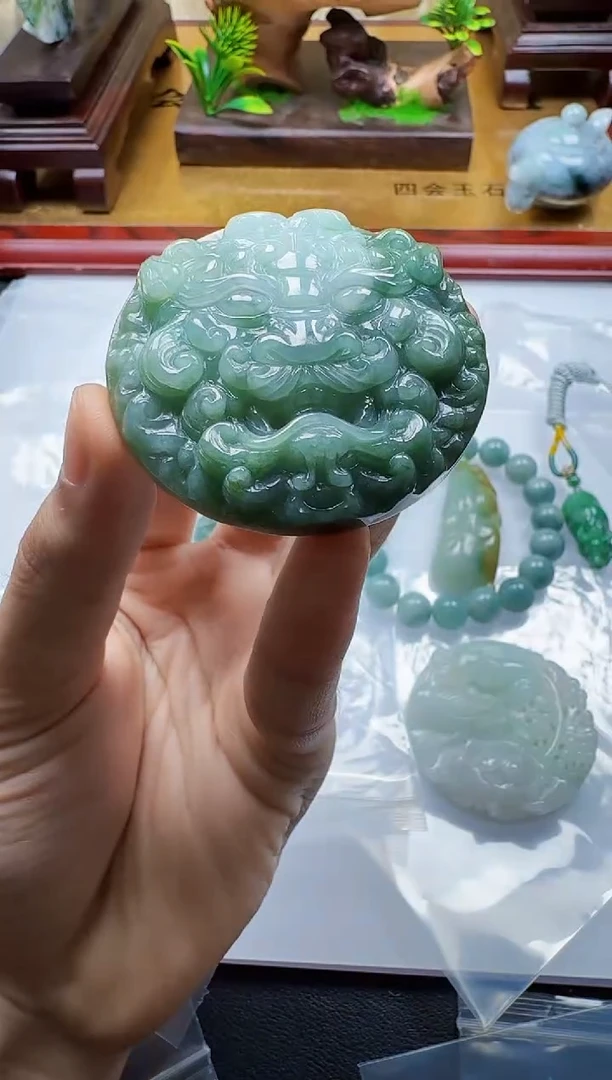 吊坠(不含链)未镶嵌翡翠1