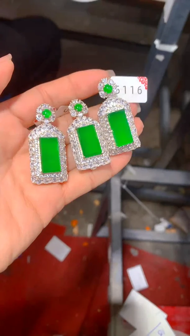 【闪购商品】定制翡翠未镶嵌54-多样性发货（发其一）