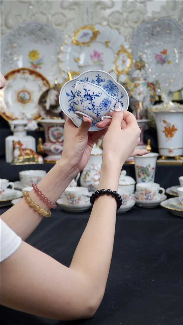 骨瓷婷婷中古瓷器如图所示49