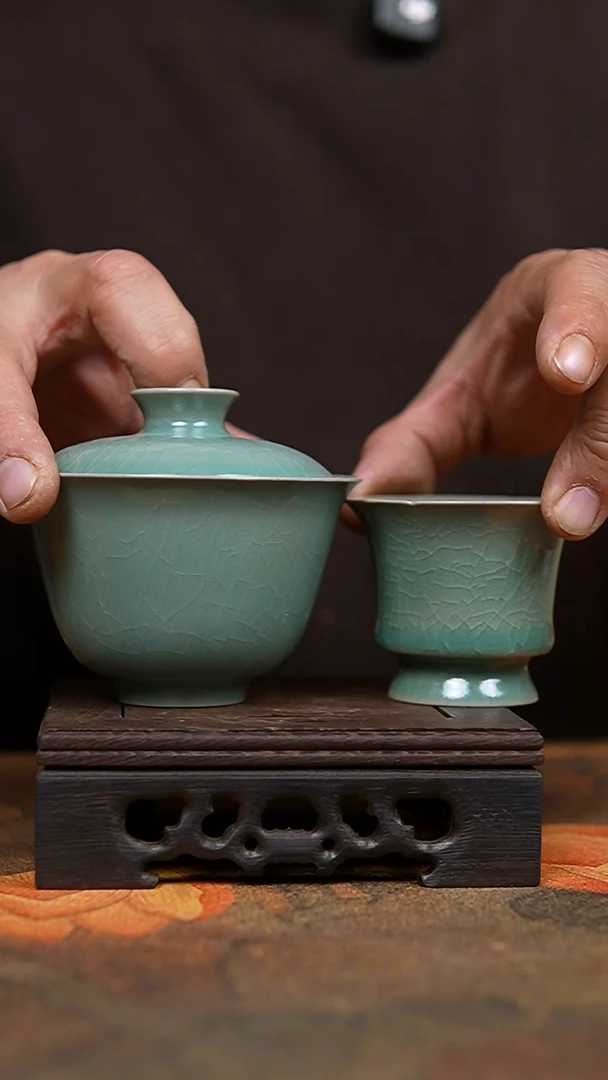 其他仿古翡翠绿纯手工两才元宝盖碗＋卷足花口杯