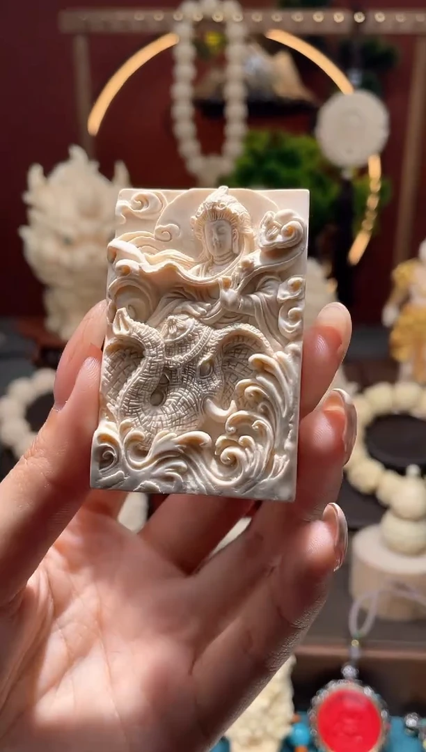 【闪购商品】菩提根/象牙果吊坠【重工版】普贤