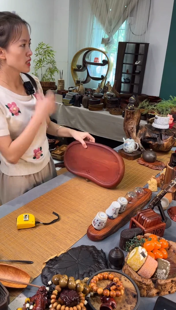 酸枝茶盘32-18.5-4