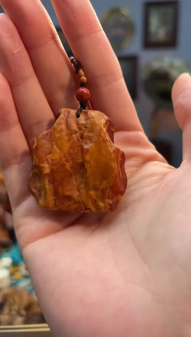 琥珀颈饰未镶嵌吊坠