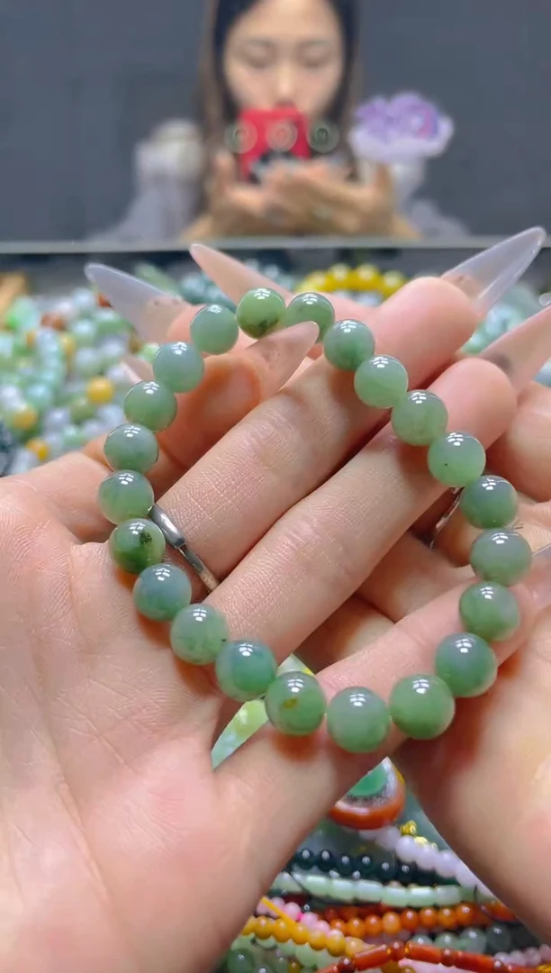 颈饰未镶嵌翡翠8MM