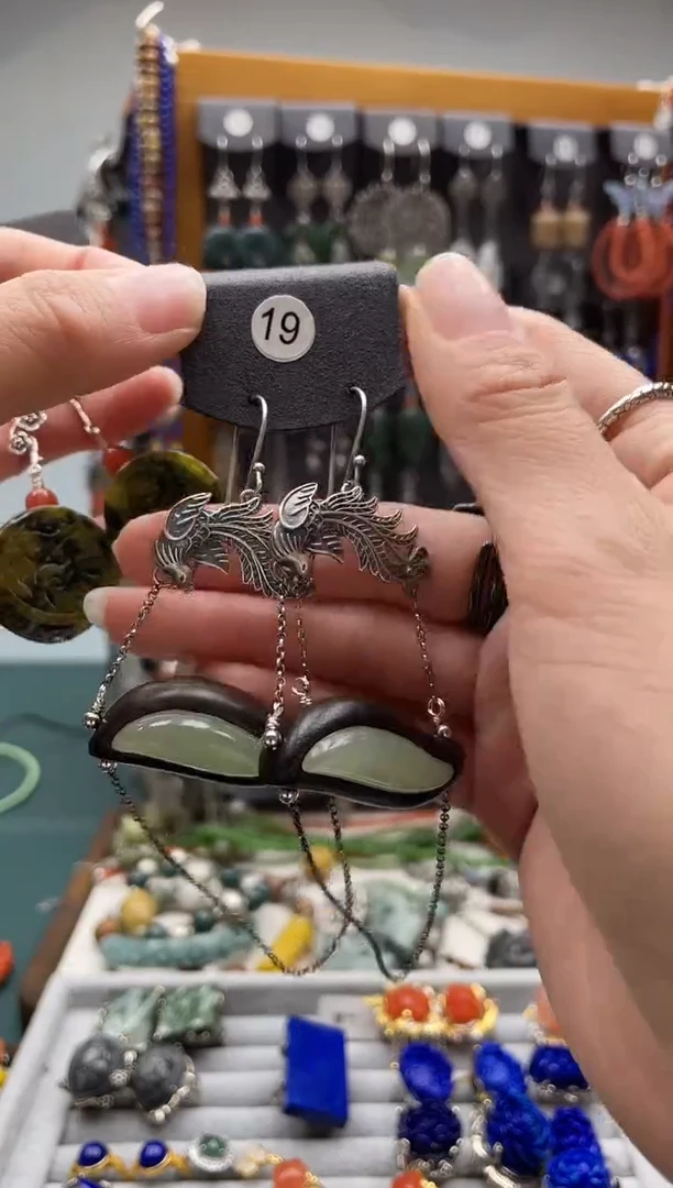 【闪购商品】和田玉耳饰银S925镶嵌饰品