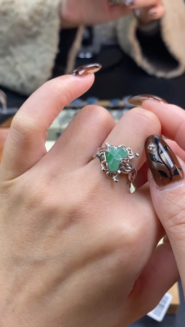 颈饰银S925镶嵌翡翠净货18517