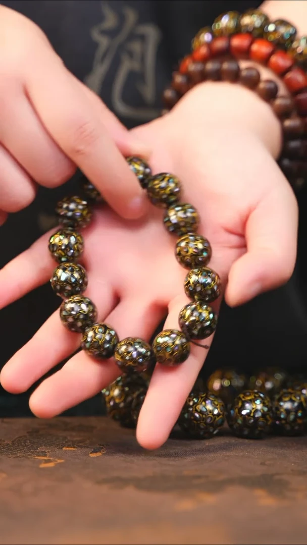 【闪购商品】紫光檀黑金螺钿手串（1.5）