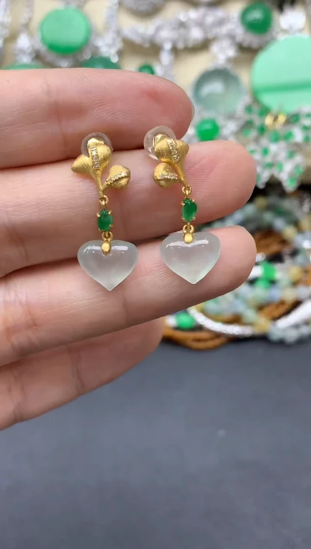 翡翠18K金镶嵌颈饰479-中国好珍宝