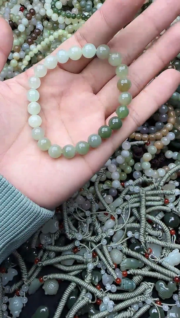 颈饰未镶嵌和田玉拍一发一