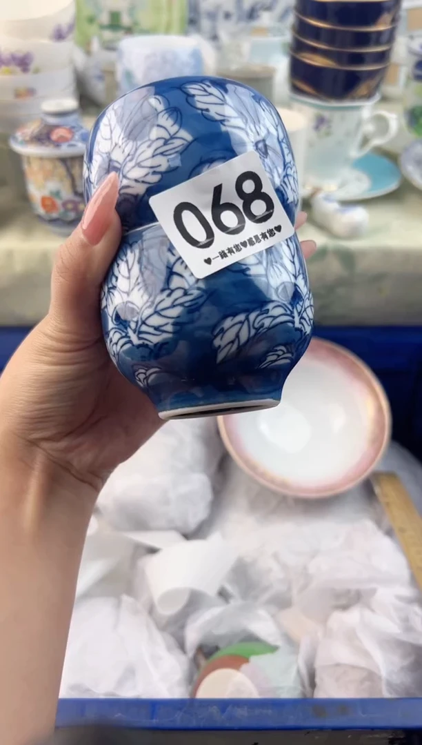 瓷片小****y068..........