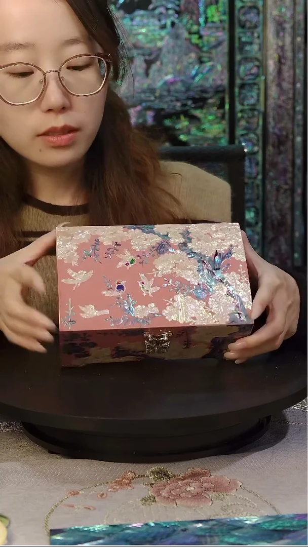 按扣绒布底·弘贝雅螺钿漆器文化馆