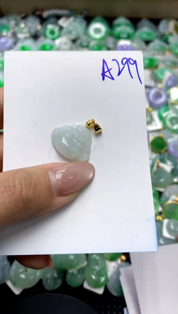 【闪购商品】翡翠颈饰合金111111111