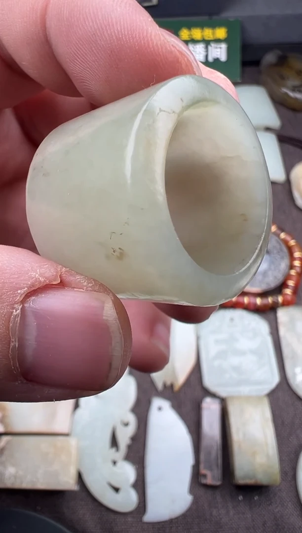 【闪购商品】和田玉清代和田玉扳指