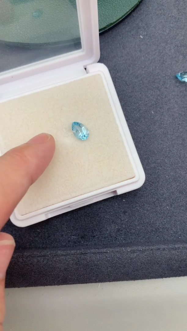 海蓝宝石裸石未镶嵌1ct海蓝宝