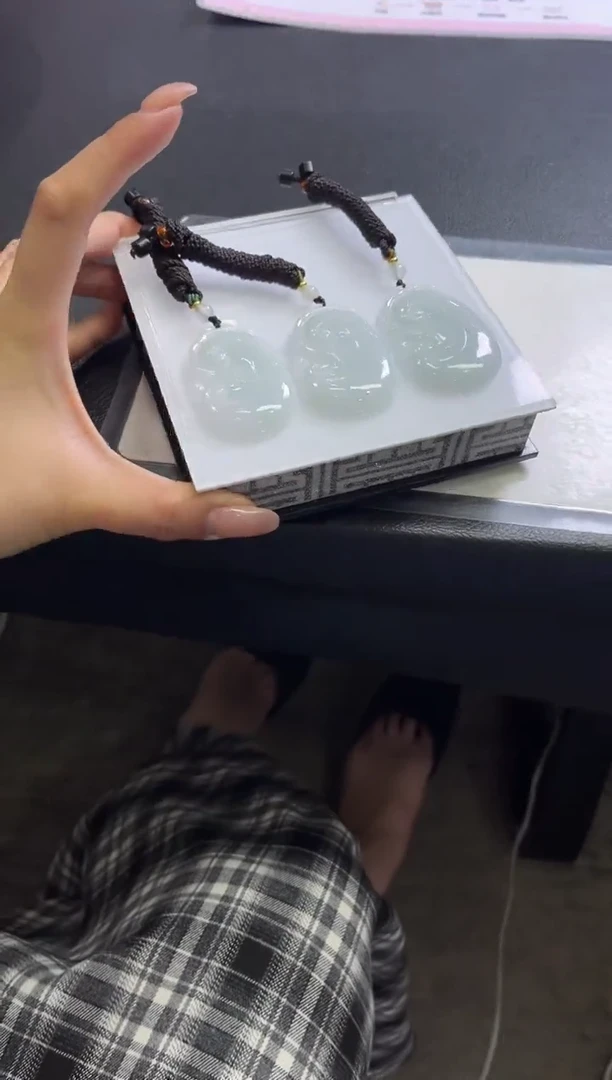 颈饰未镶嵌翡翠B83/多样性发一件/配绳子