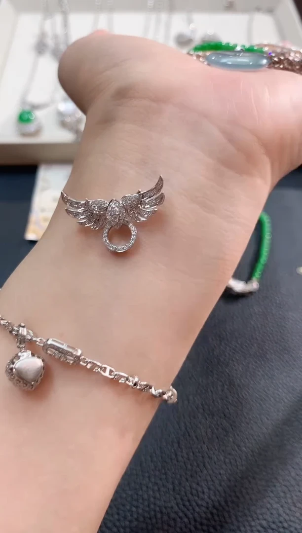 吊坠(不含链)18K金镶嵌天然钻石m1多样性一件发货618好物