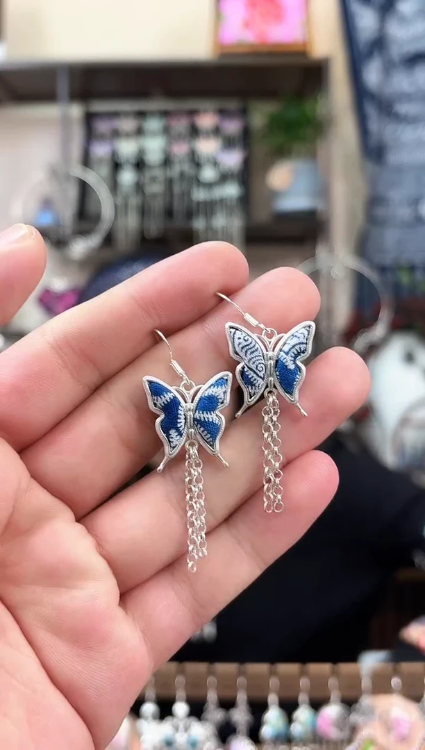 织绣民族风非遗老绣饰品156