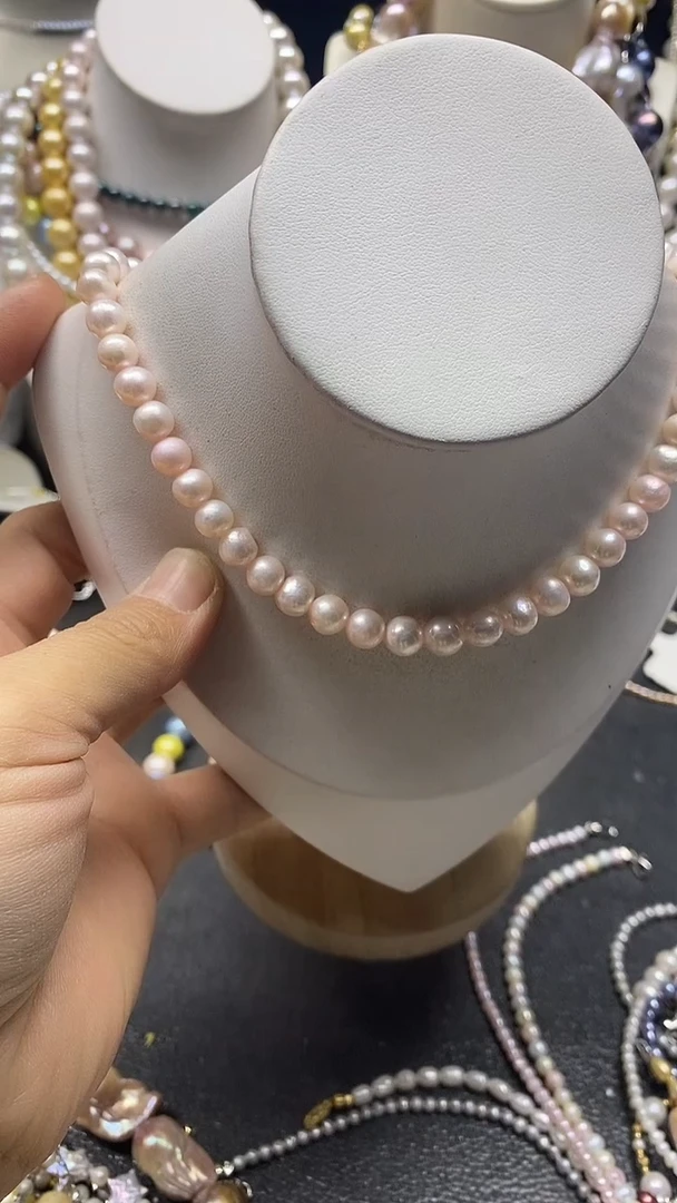颈饰未镶嵌淡水珍珠多人