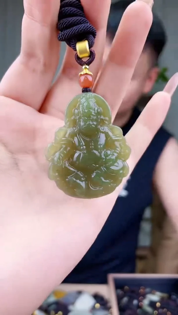 和田玉未镶嵌挂件拍一发一，多样性发货！
