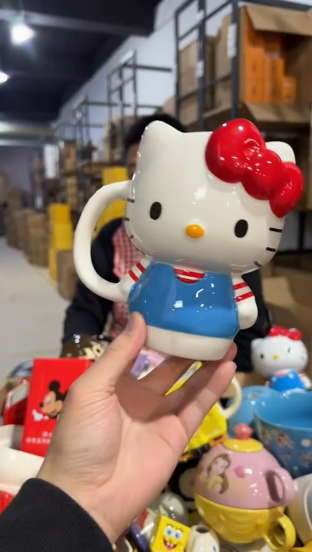 【闪购商品】杯陶瓷条纹kt全身杯