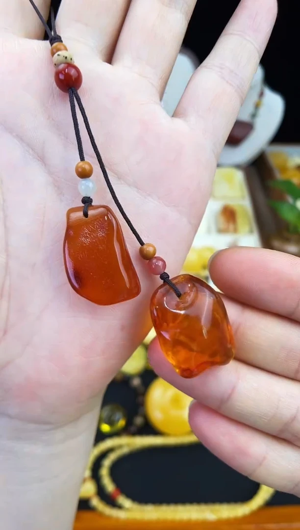 琥珀未镶嵌珠宝奇石柒月