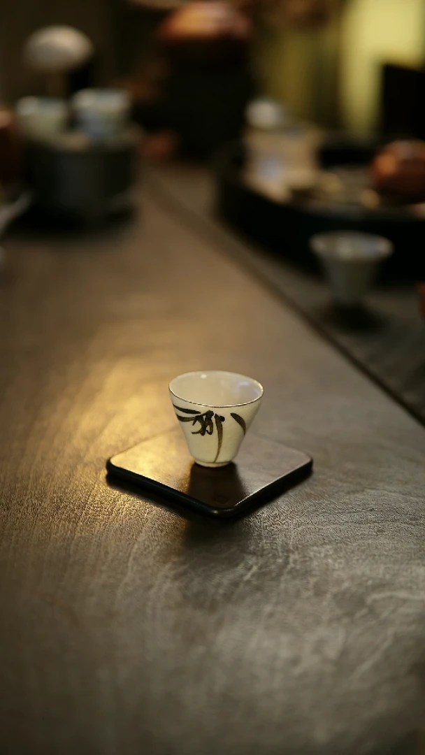 阿眠     张汝佳粉引开片单杯