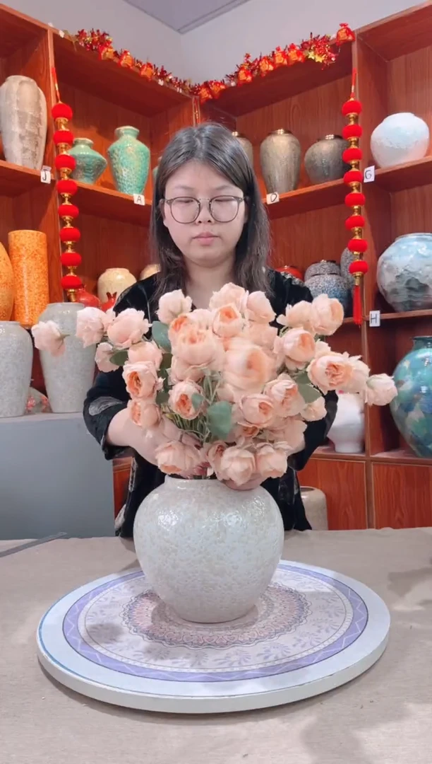 【闪购商品】瓶茶白 小号 陶瓷花瓶无花