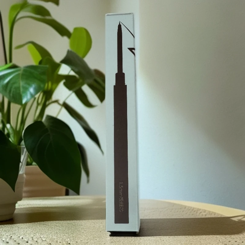 A796 MOME纤细丝滑眼线胶笔