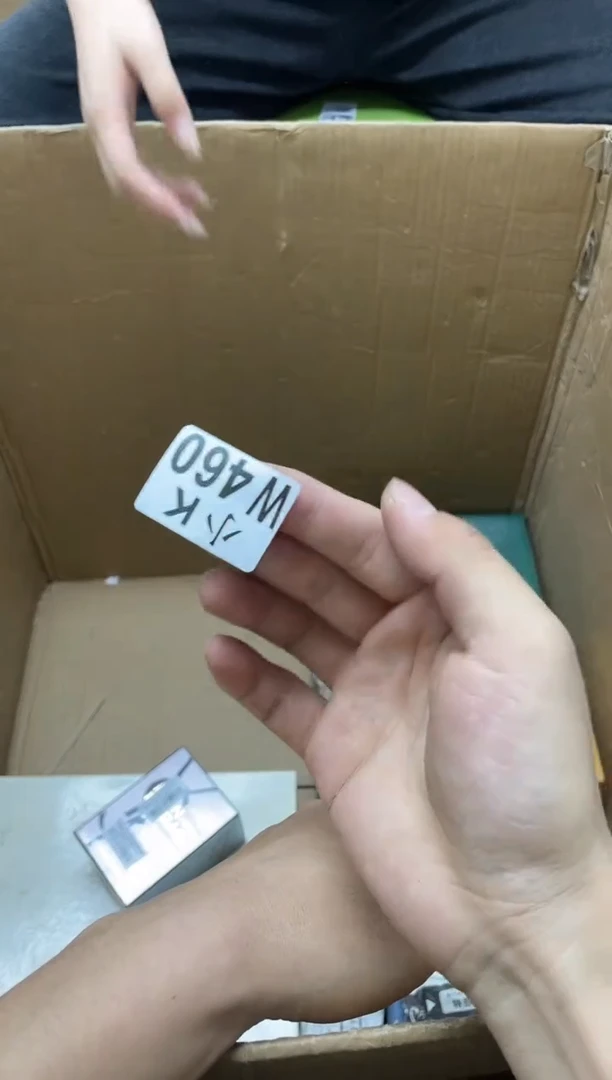 瓷片一**.460一克拉.一克拉.一克拉.