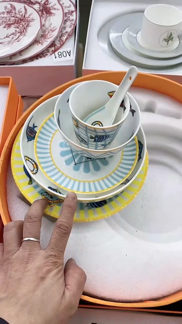 【闪购商品】瓷片00000000000000