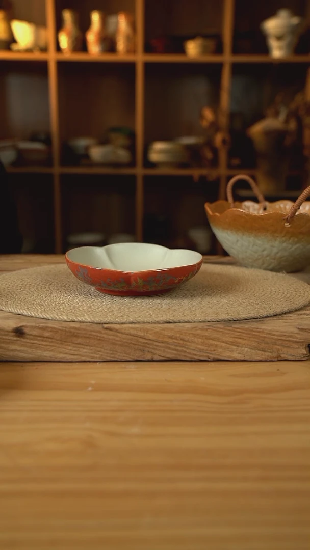 敦煌点彩系列的6英寸五边花口盘1个