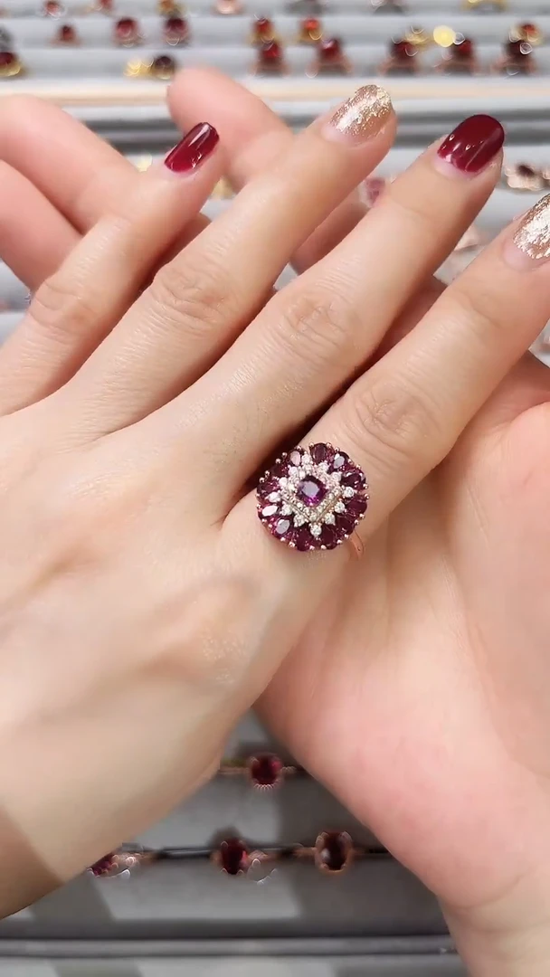 【闪购商品】石榴石戒指银S925镶嵌09