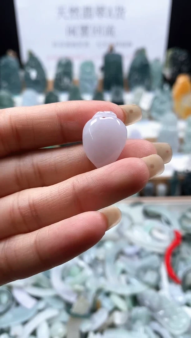 翡翠未镶嵌吊坠(不含链)28 桃子吊坠