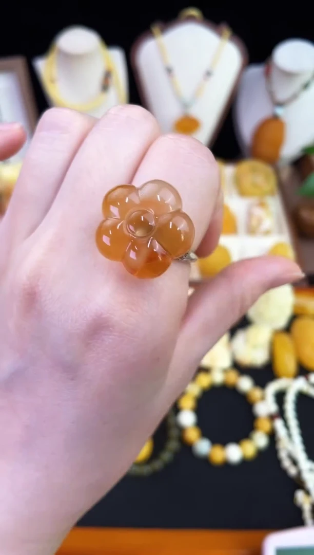 琥珀未镶嵌珠宝奇石柒月