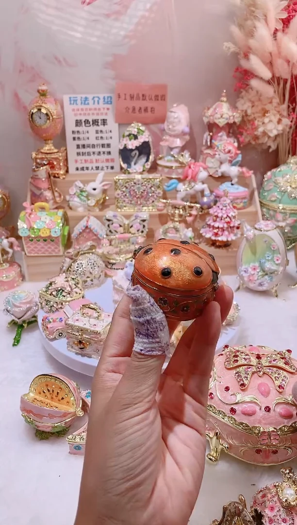 珐琅彩首饰盒摆件