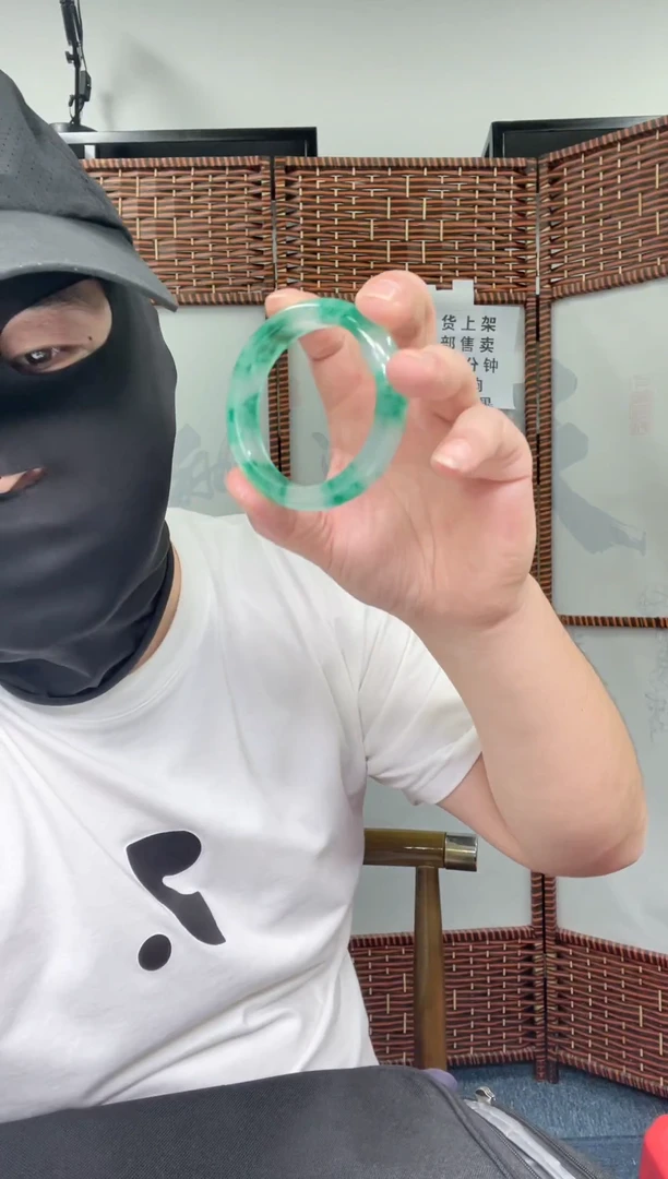 拍下以直播间实物为准！！！