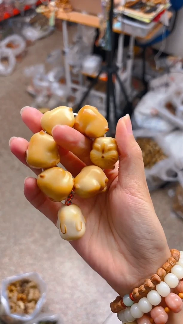 吊坠菩提根/象牙果小仓鼠手捻  方兔